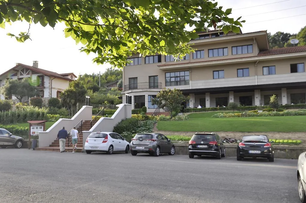 Hotel Elorrio 3*,